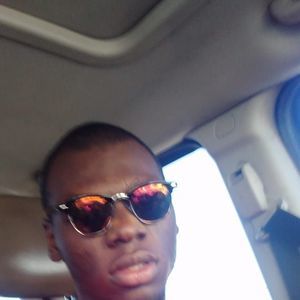 Meet your Posher, Deonte